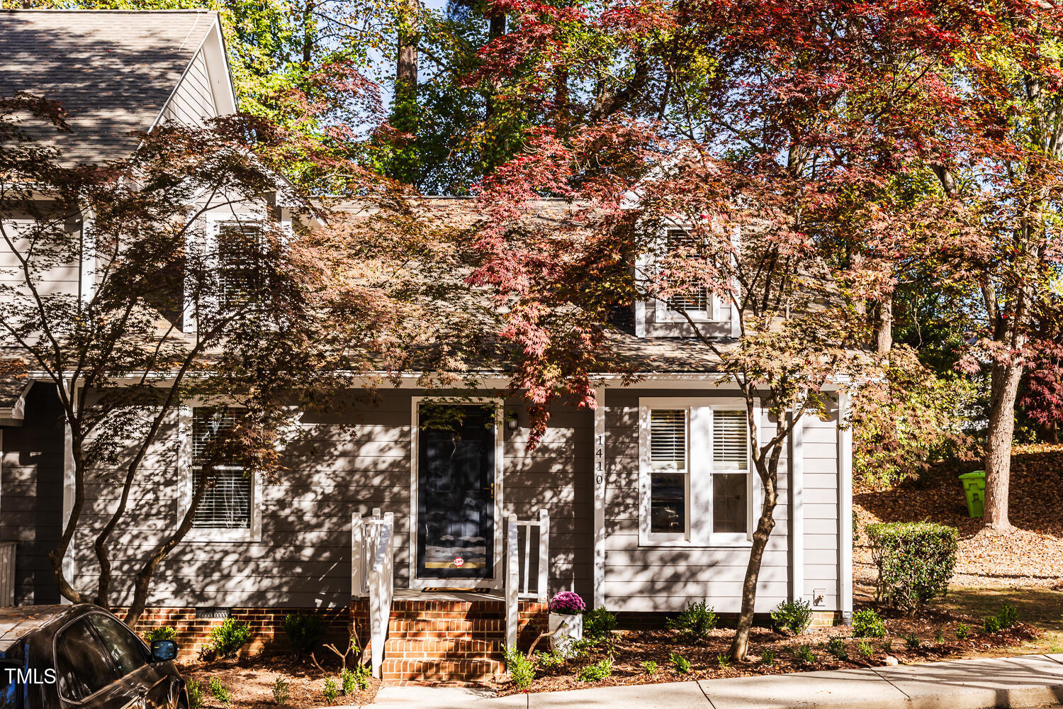 1410 Mahonia Court
