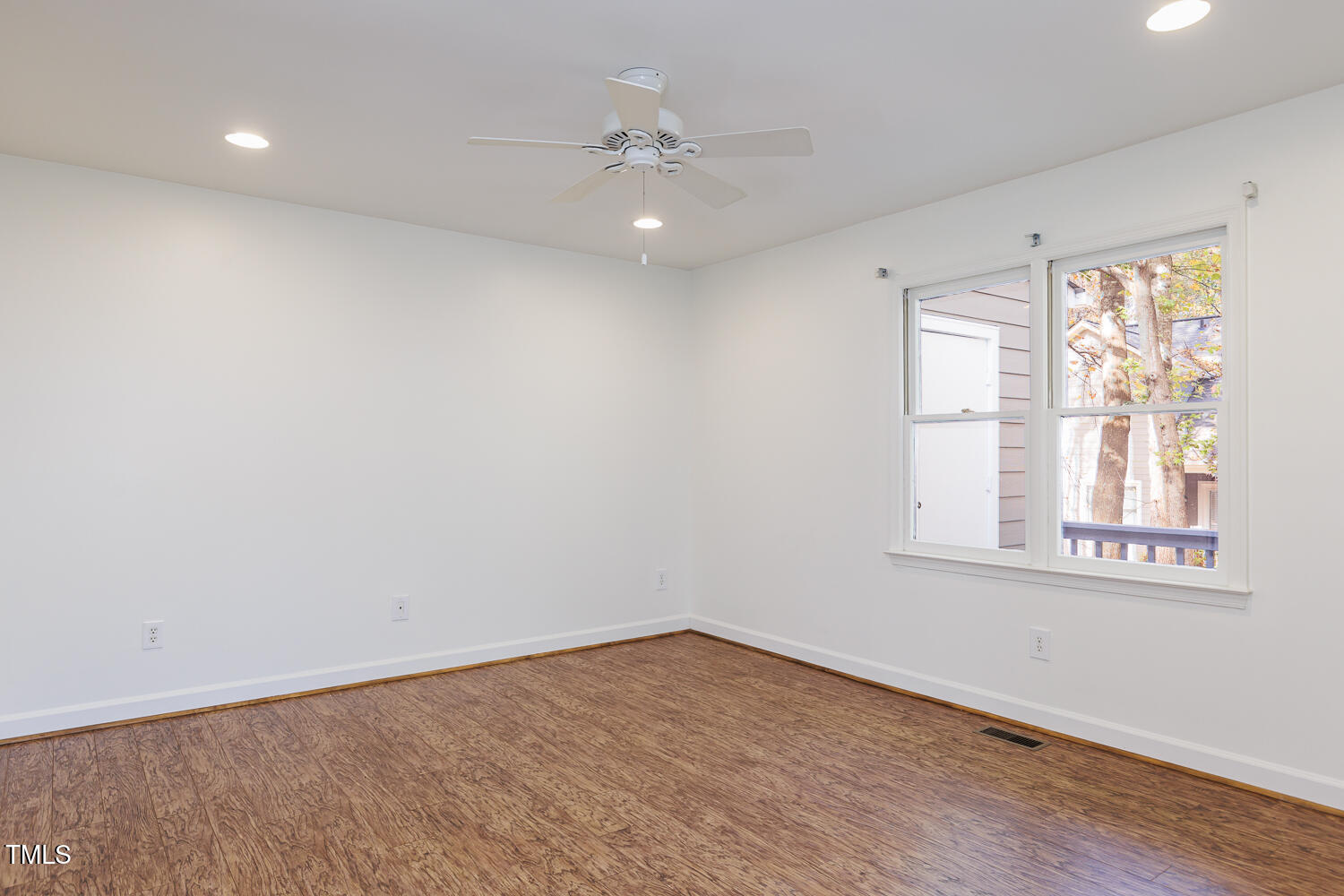 1410 Mahonia Court
