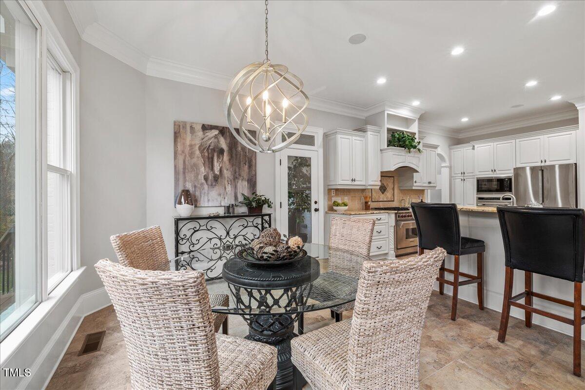 3225 Mossy Ridge Court