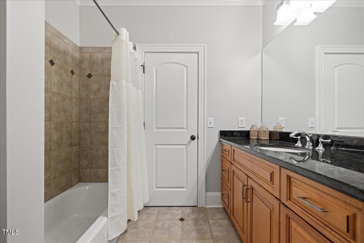 3225 Mossy Ridge Court