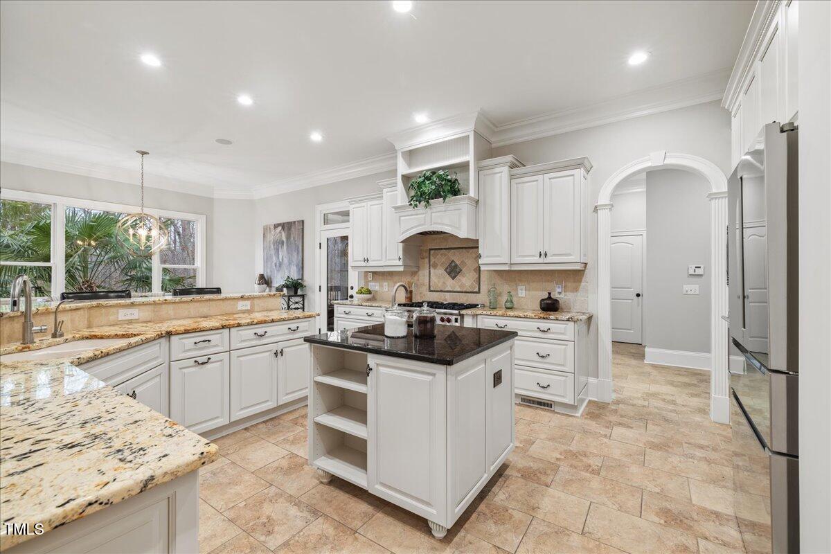 3225 Mossy Ridge Court