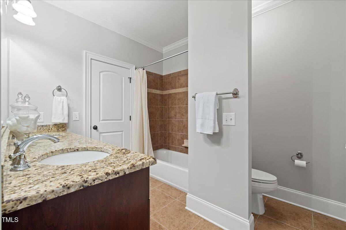 3225 Mossy Ridge Court