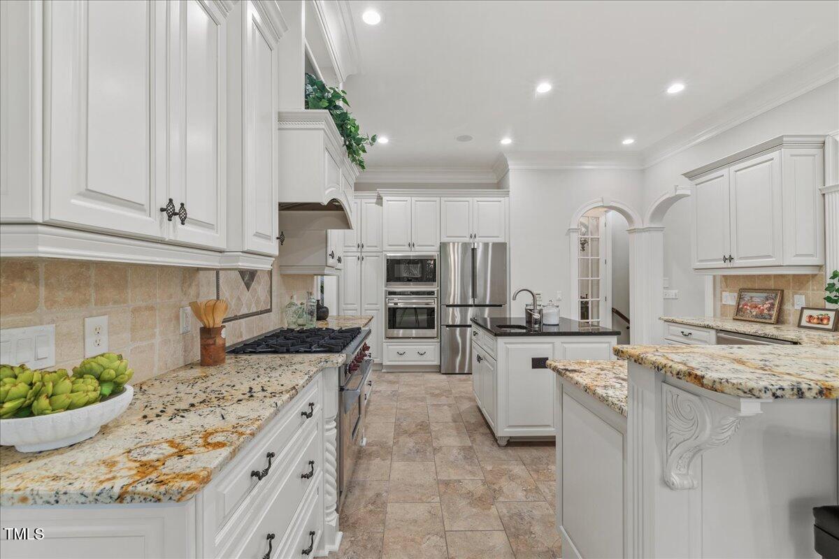 3225 Mossy Ridge Court