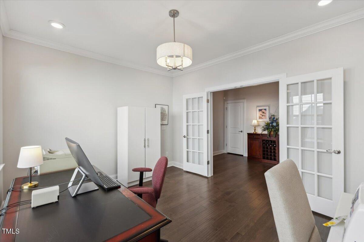 3000 Mavisbank Circle