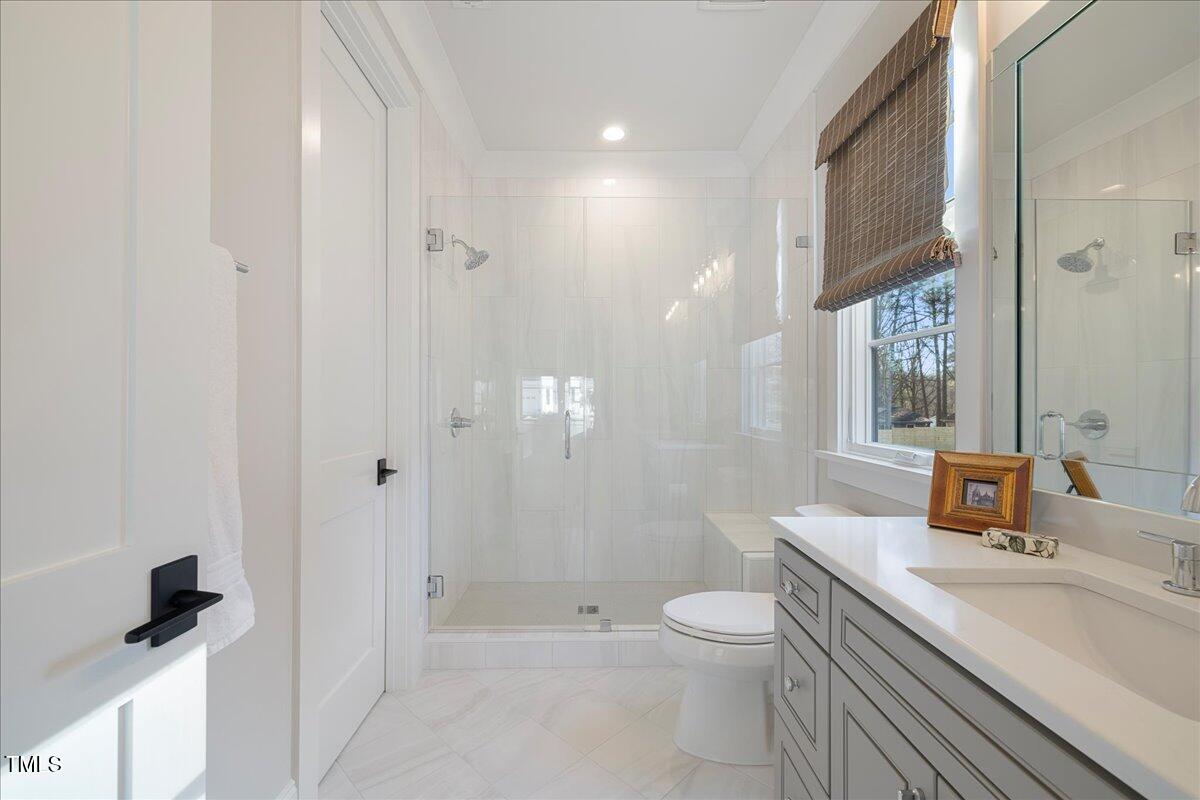 1304 Ivy Lane