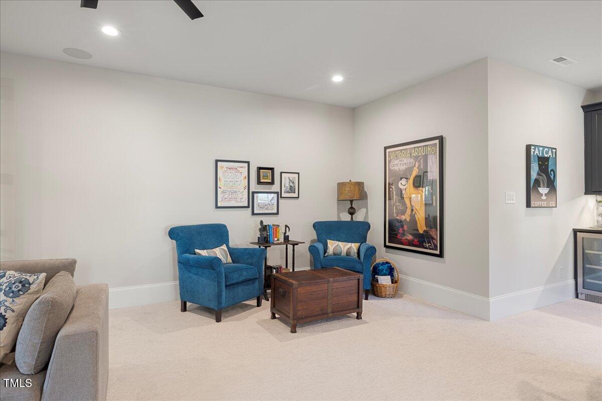1304 Ivy Lane
