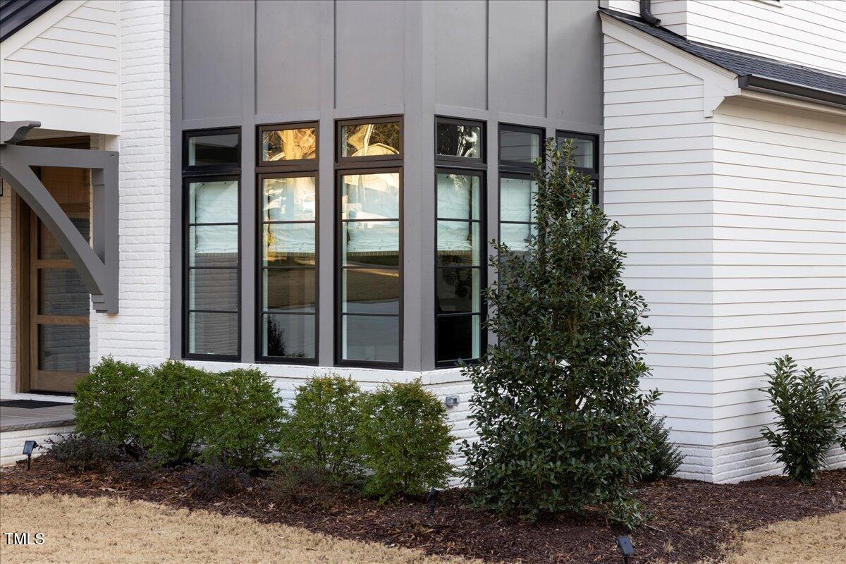 1304 Ivy Lane