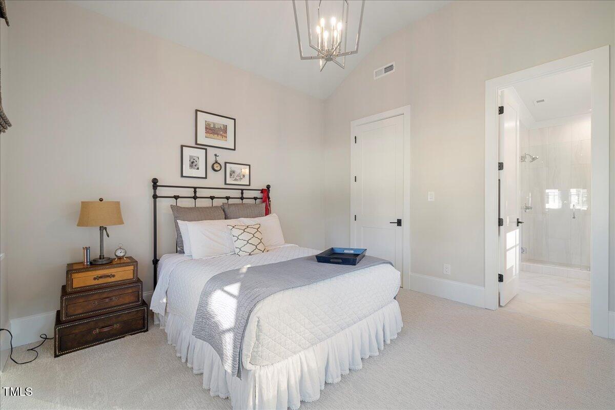 1304 Ivy Lane