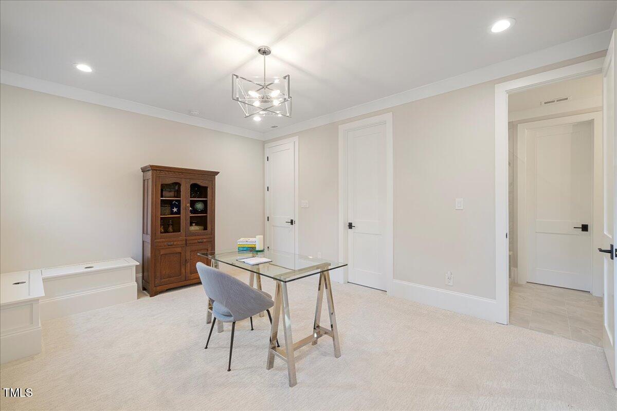 1304 Ivy Lane