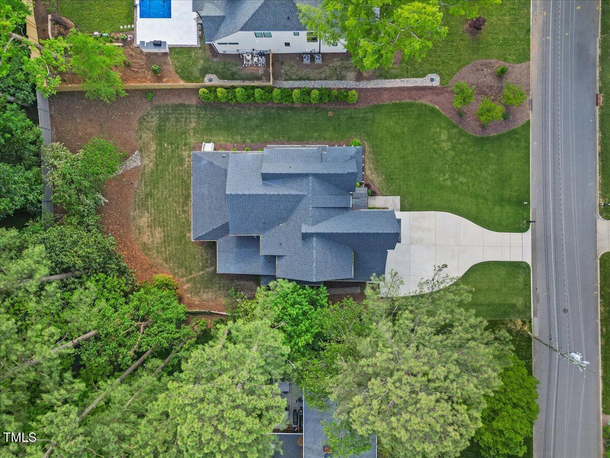 1304 Ivy Lane