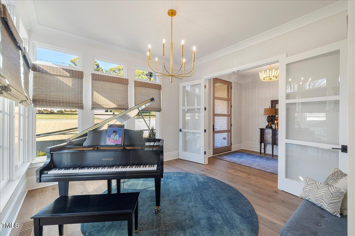 1304 Ivy Lane