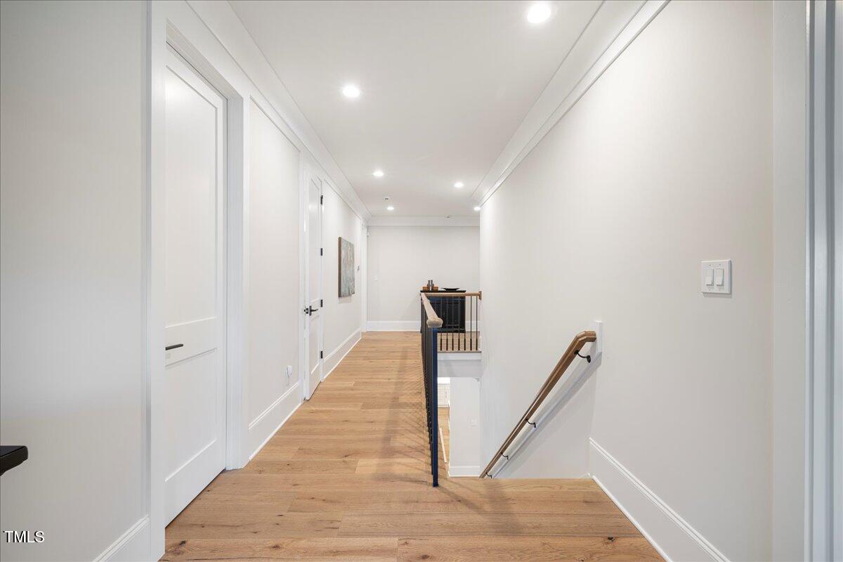 1304 Ivy Lane