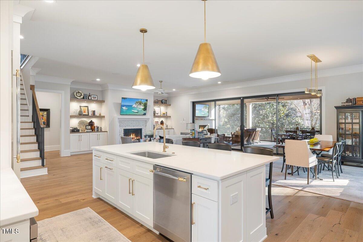1304 Ivy Lane