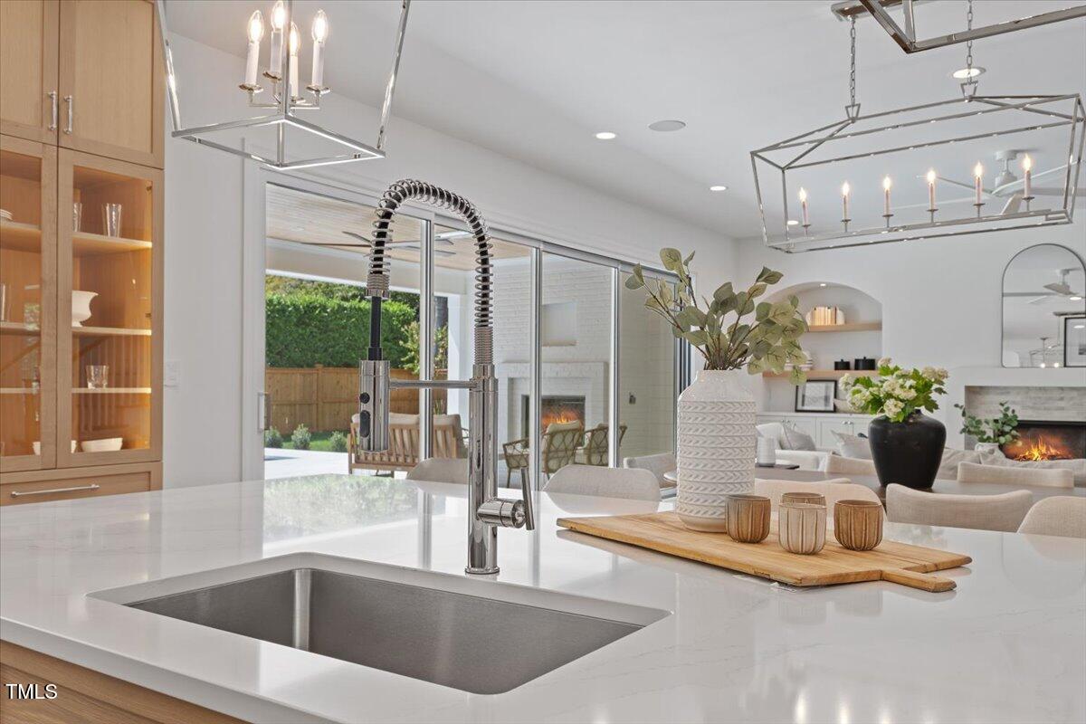 6844 Greystone Drive