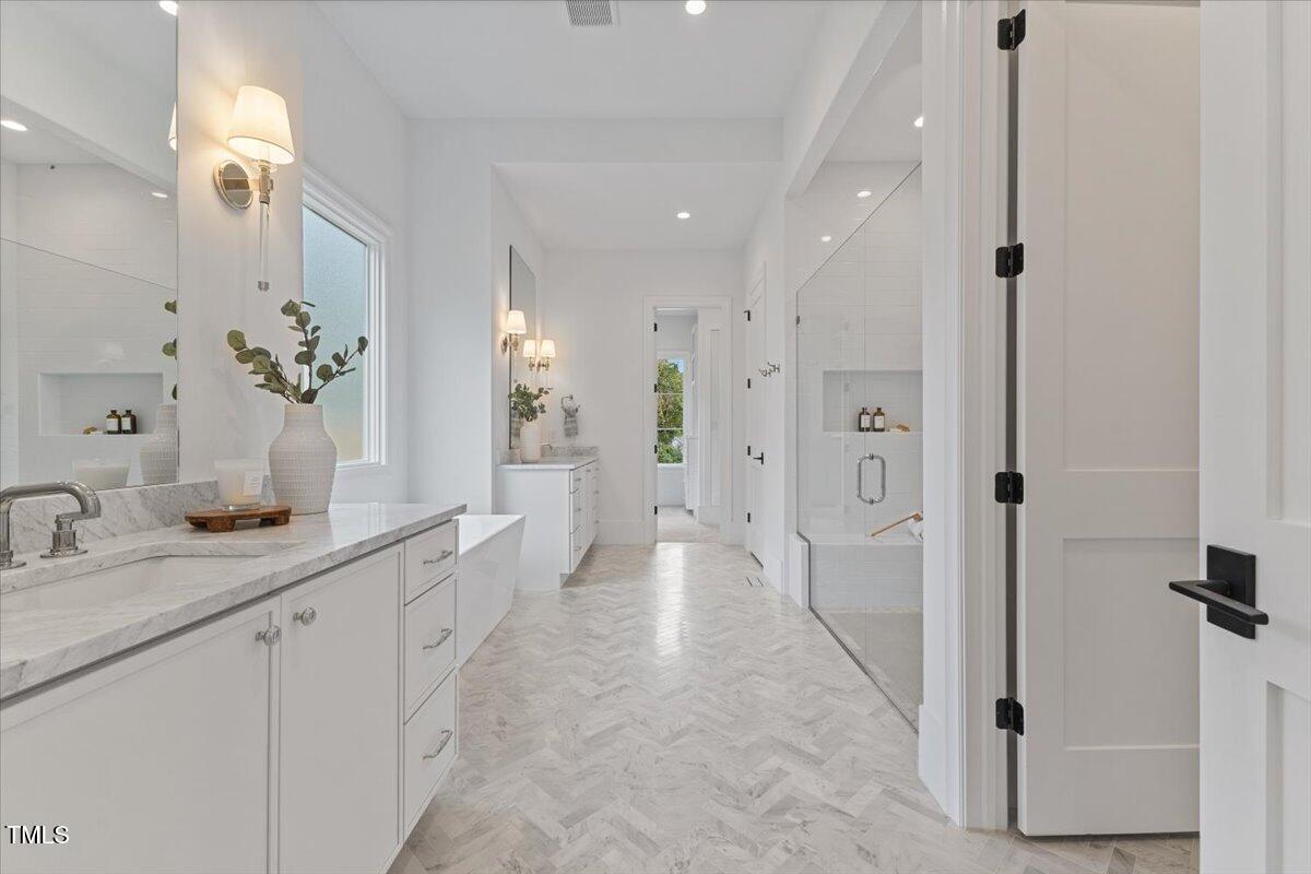6844 Greystone Drive