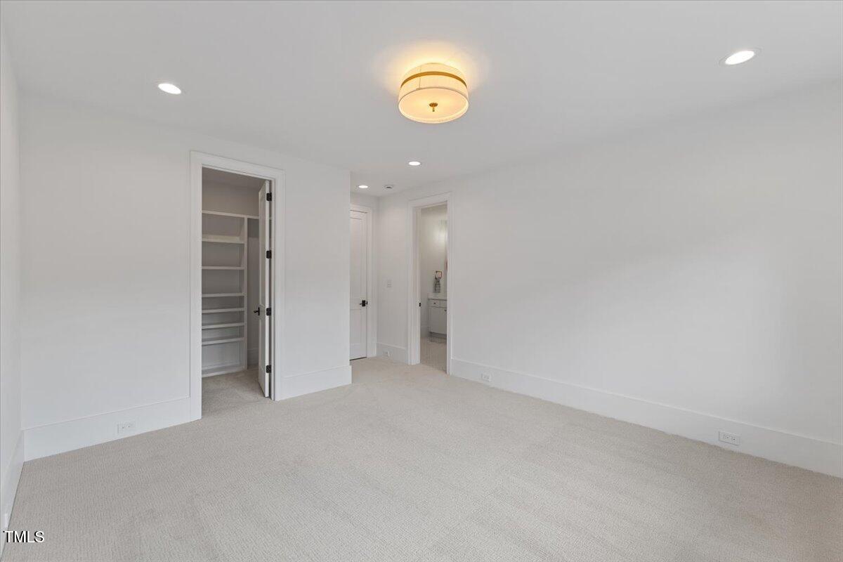 6844 Greystone Drive