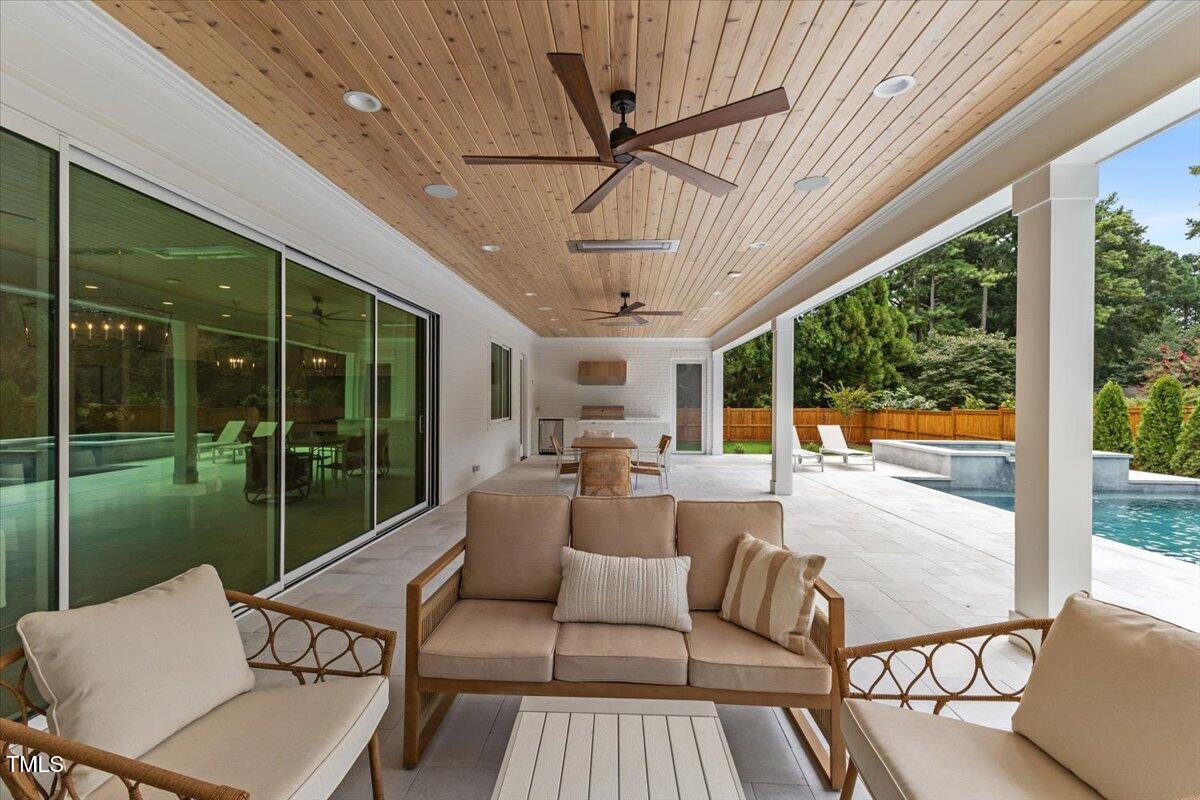 6844 Greystone Drive