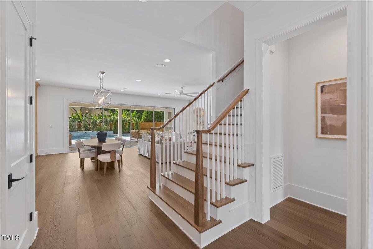 6844 Greystone Drive