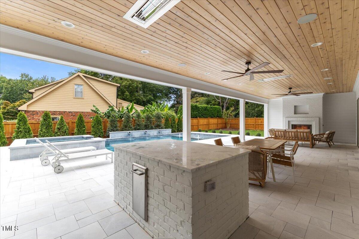 6844 Greystone Drive