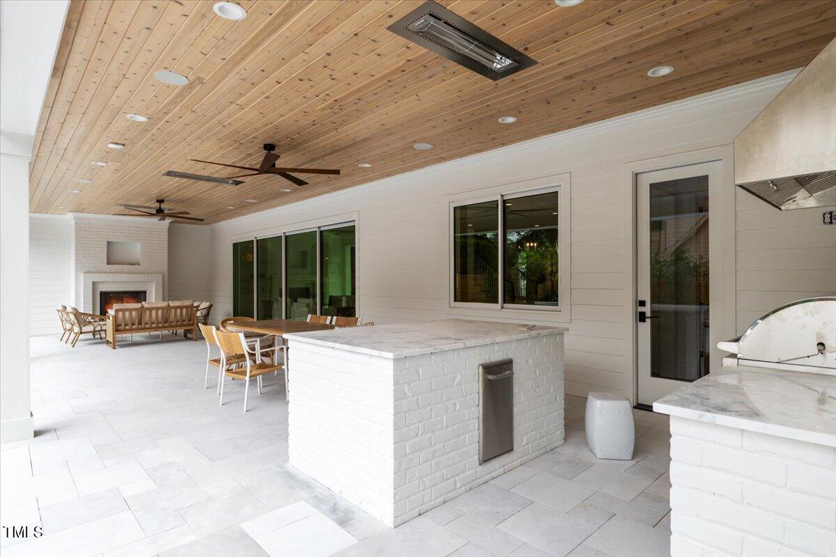 6844 Greystone Drive
