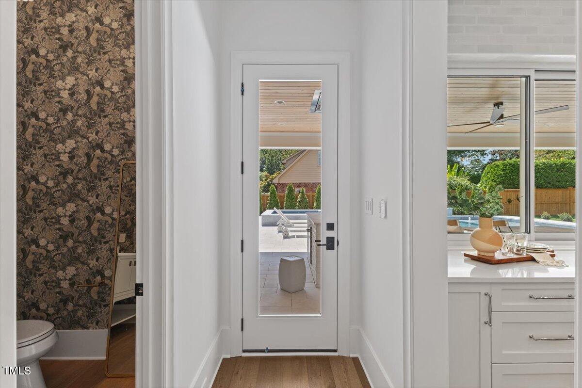 6844 Greystone Drive