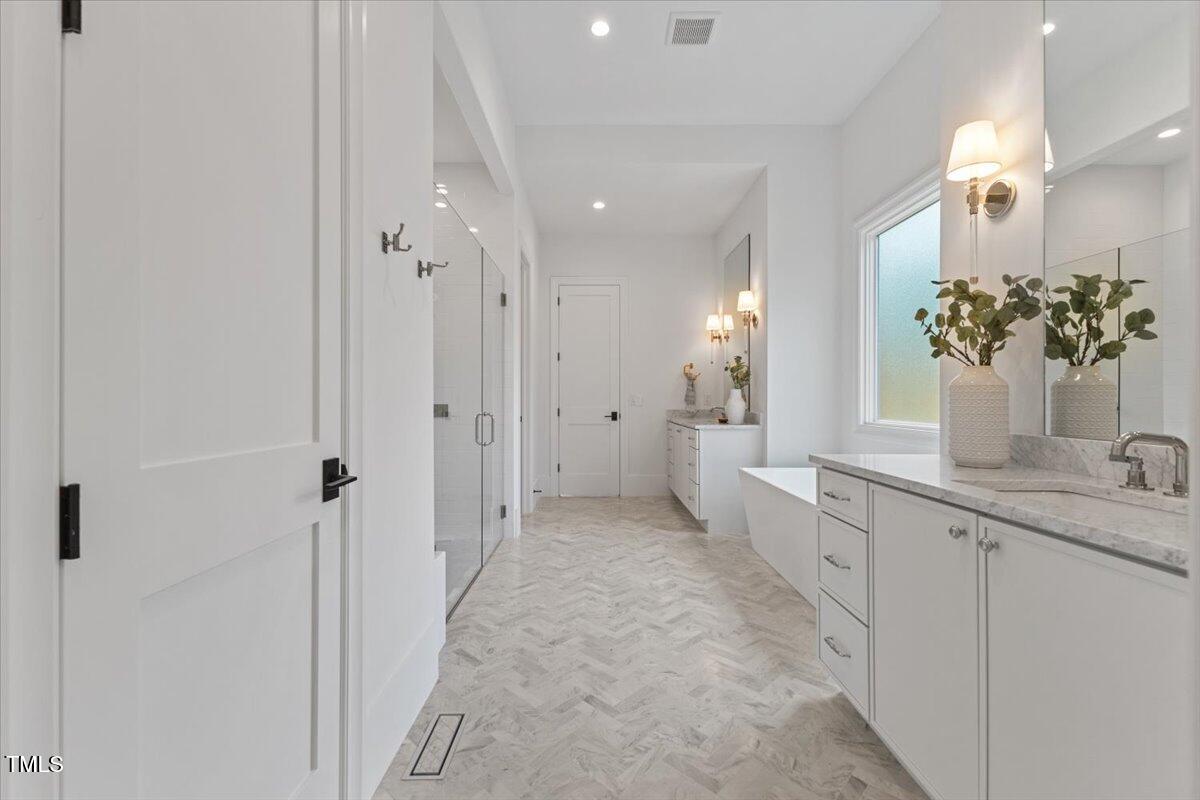 6844 Greystone Drive