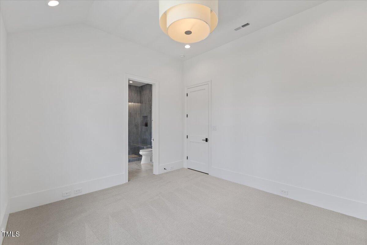 6844 Greystone Drive
