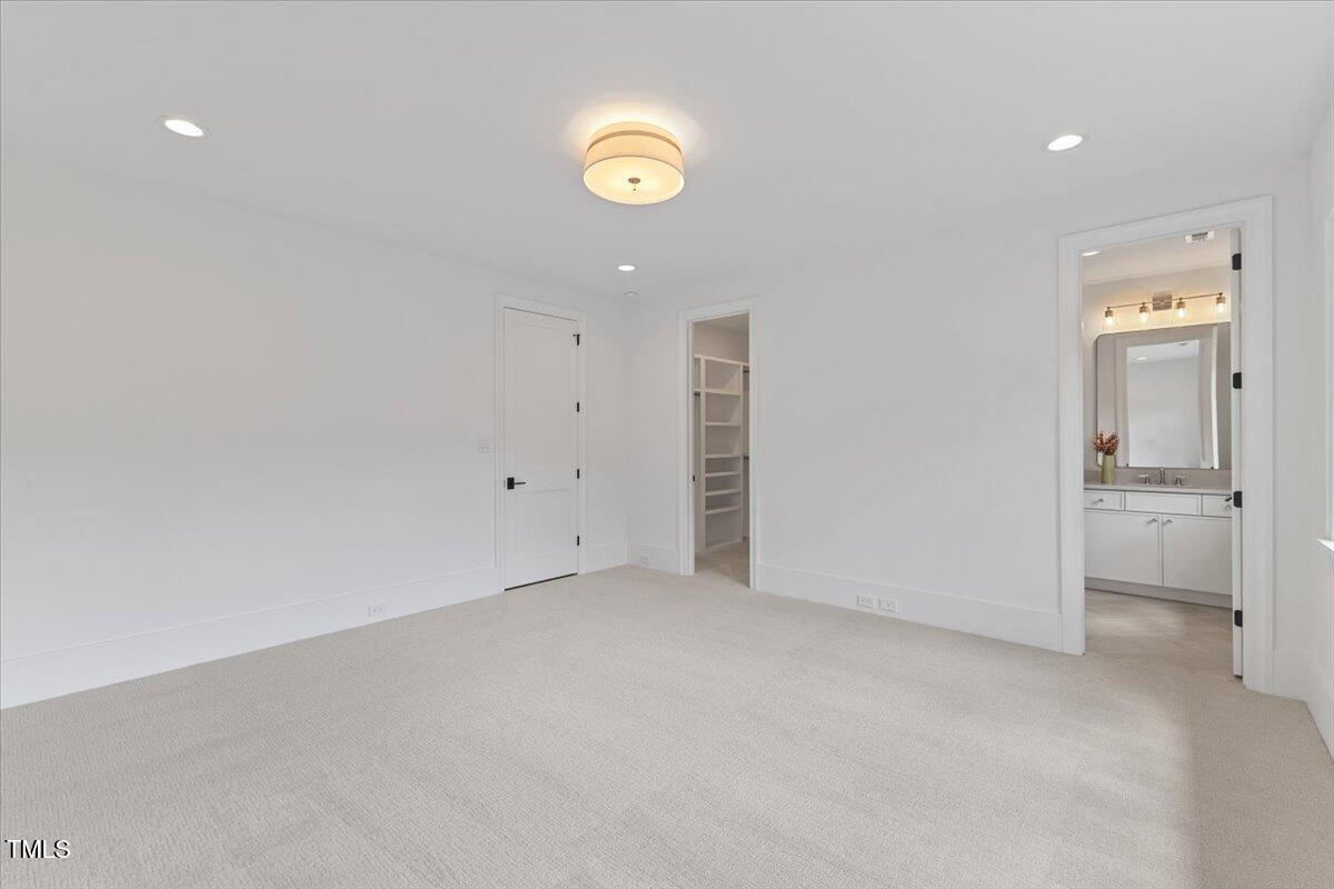 6844 Greystone Drive