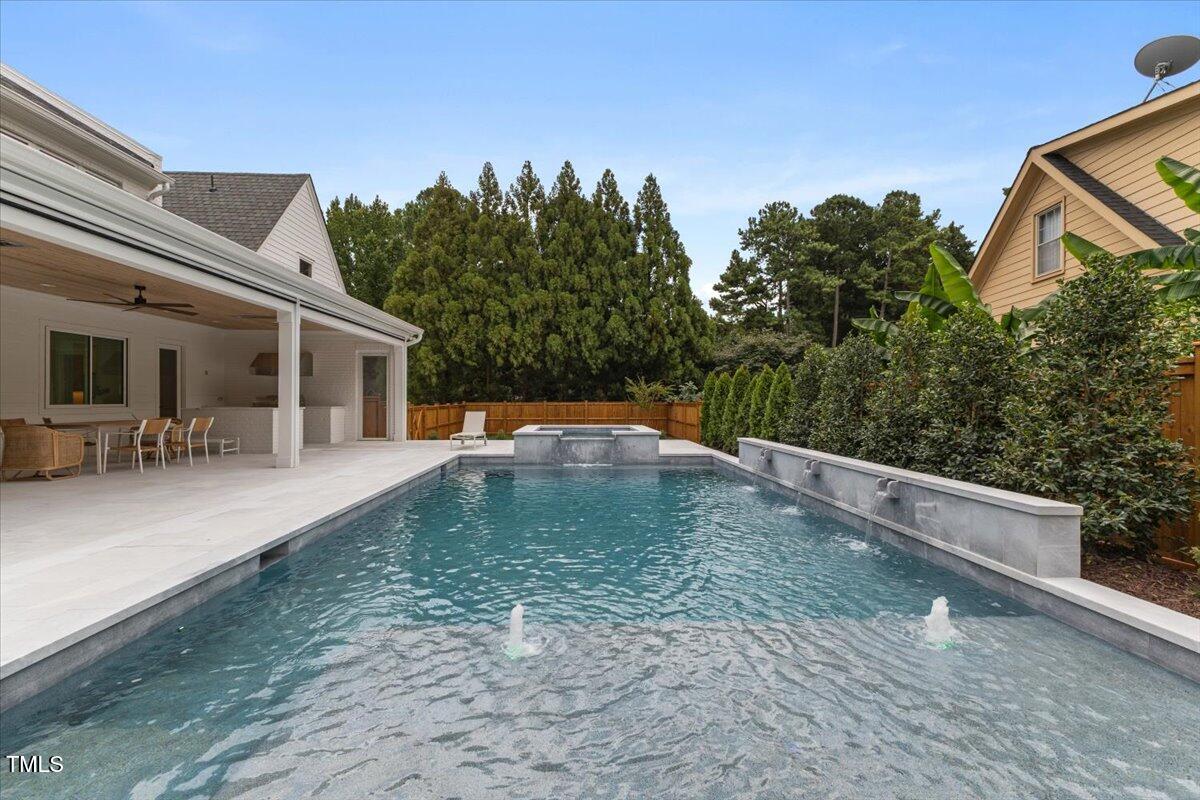 6844 Greystone Drive