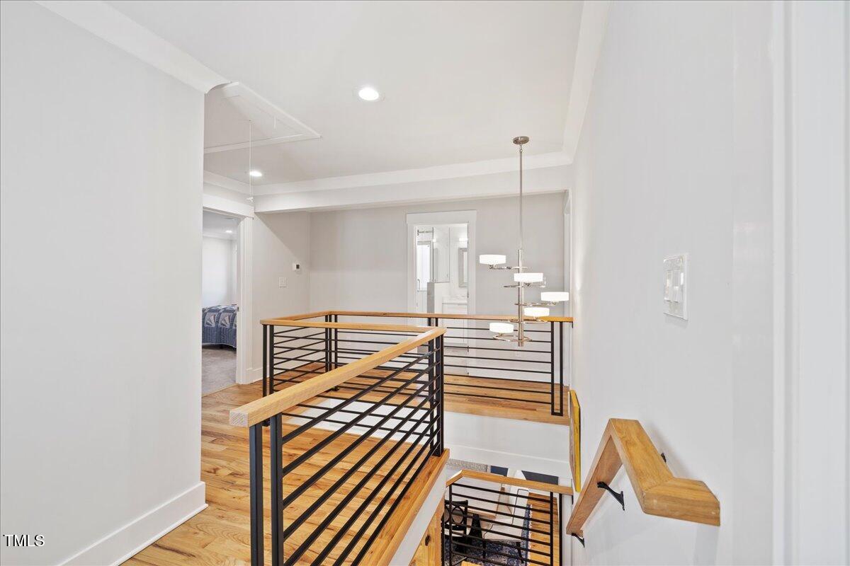 2605 Ridge Road