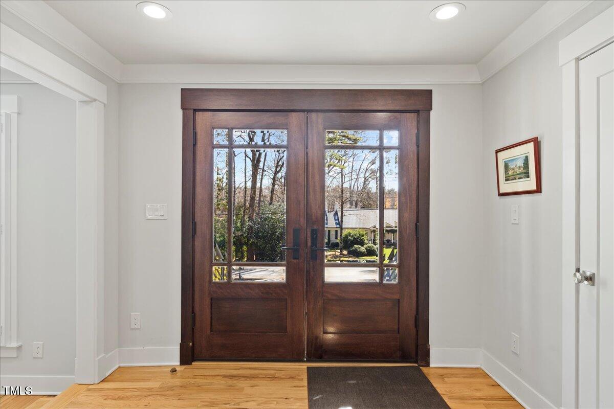 2605 Ridge Road