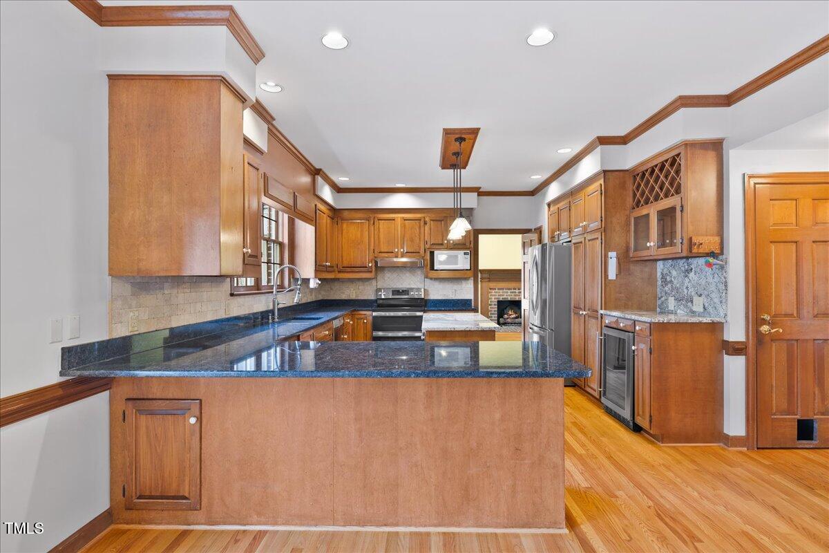 4912 Tallwood Drive