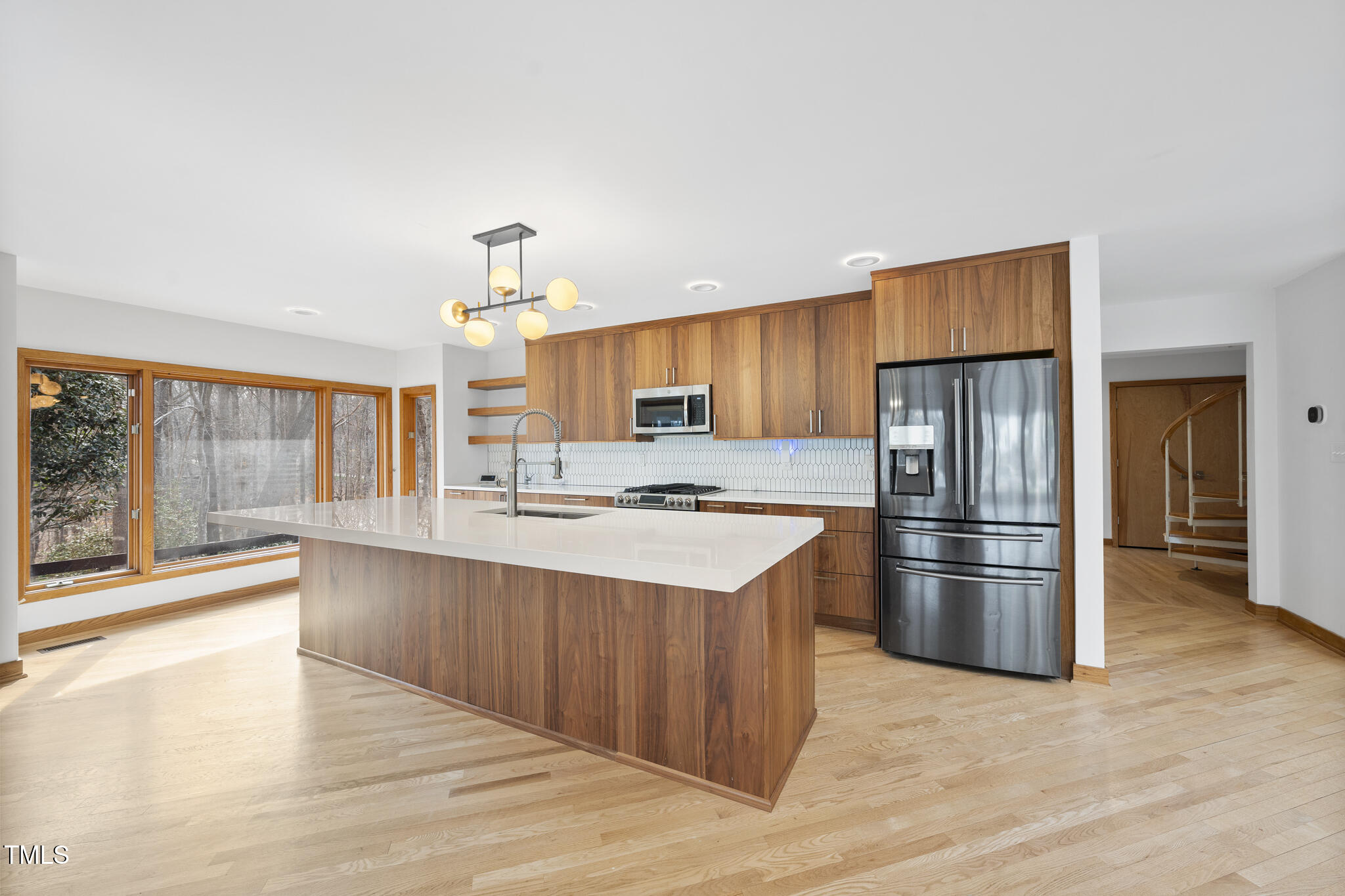 10509 Leslie Drive