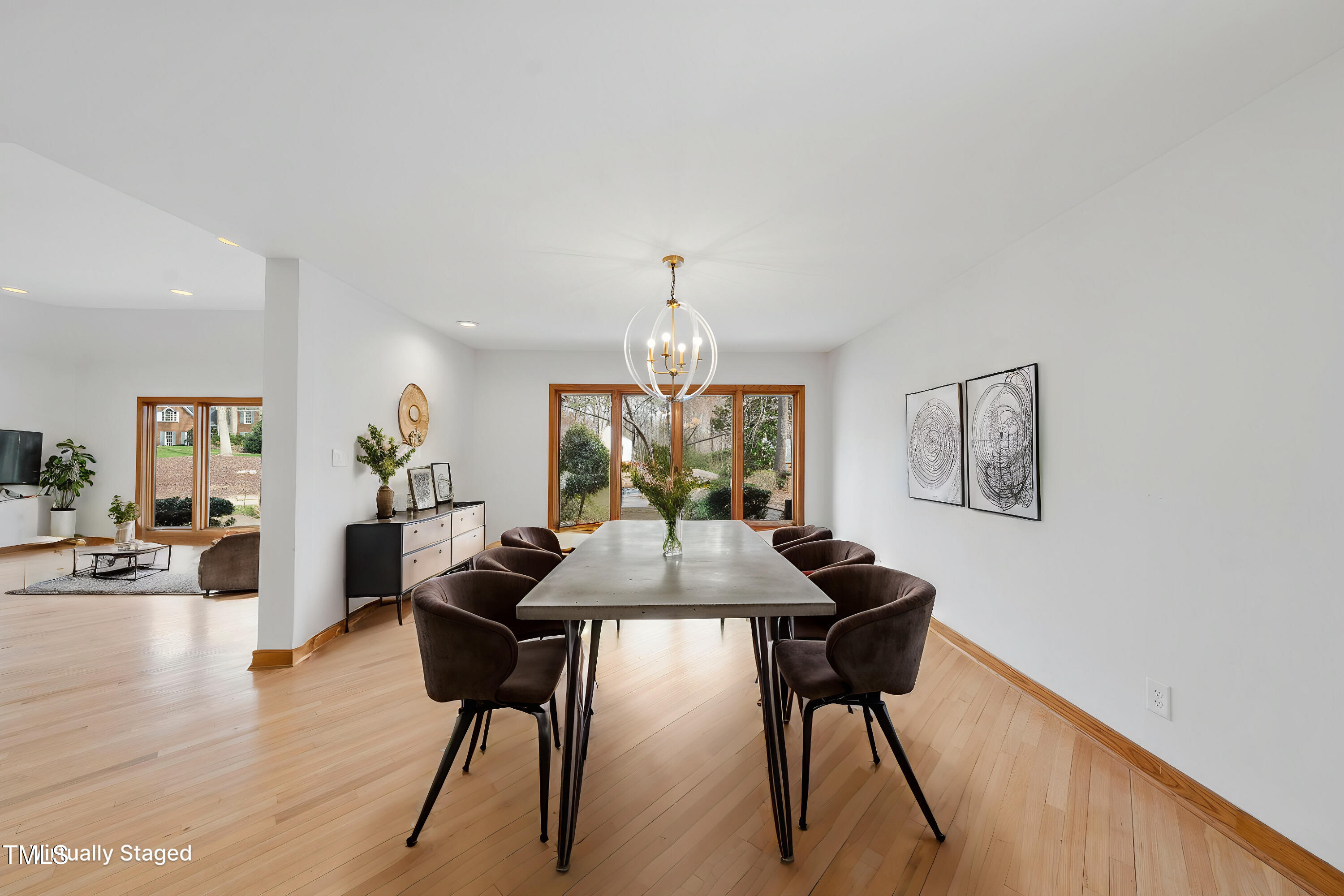 10509 Leslie Drive