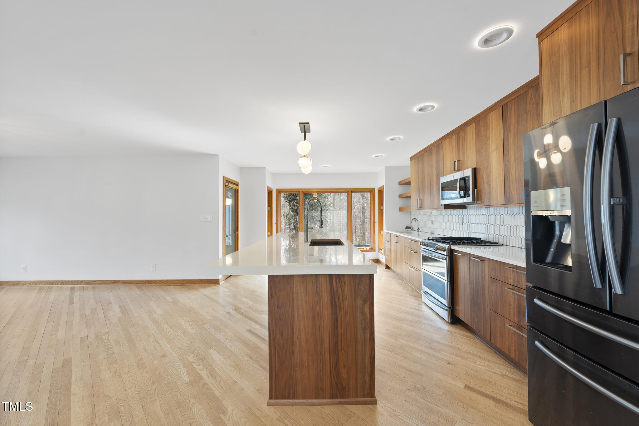 10509 Leslie Drive