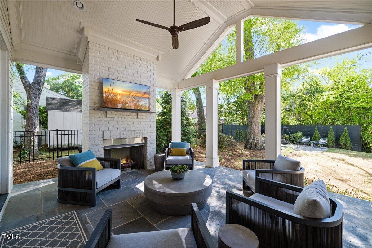 3513 Bellevue Road