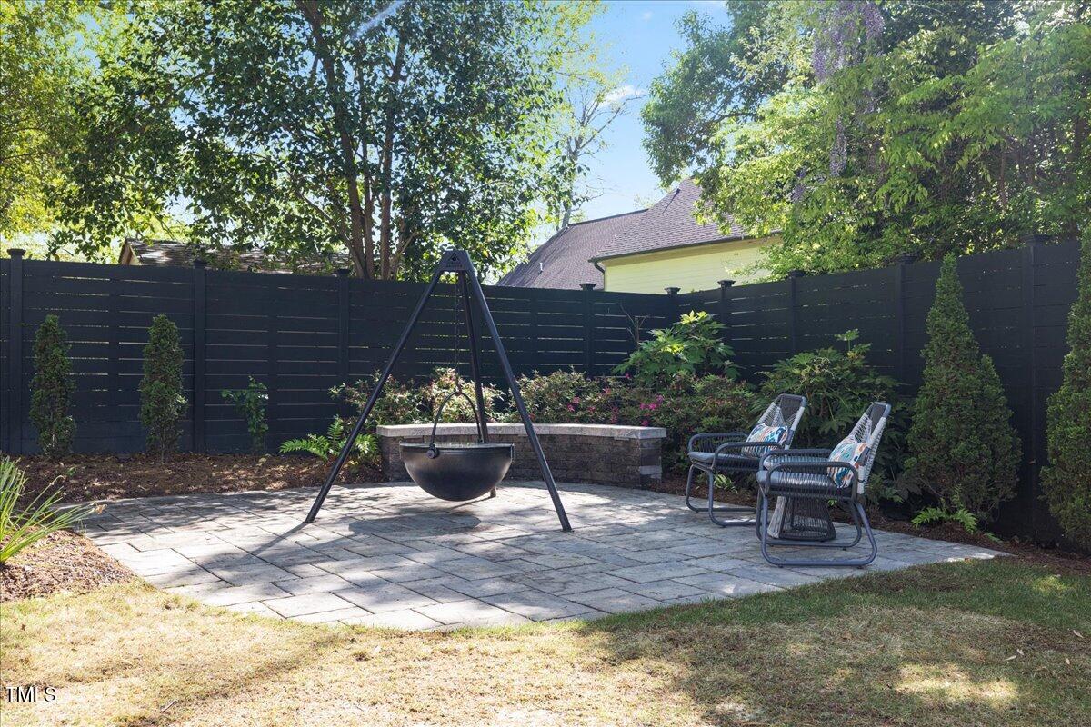 3513 Bellevue Road