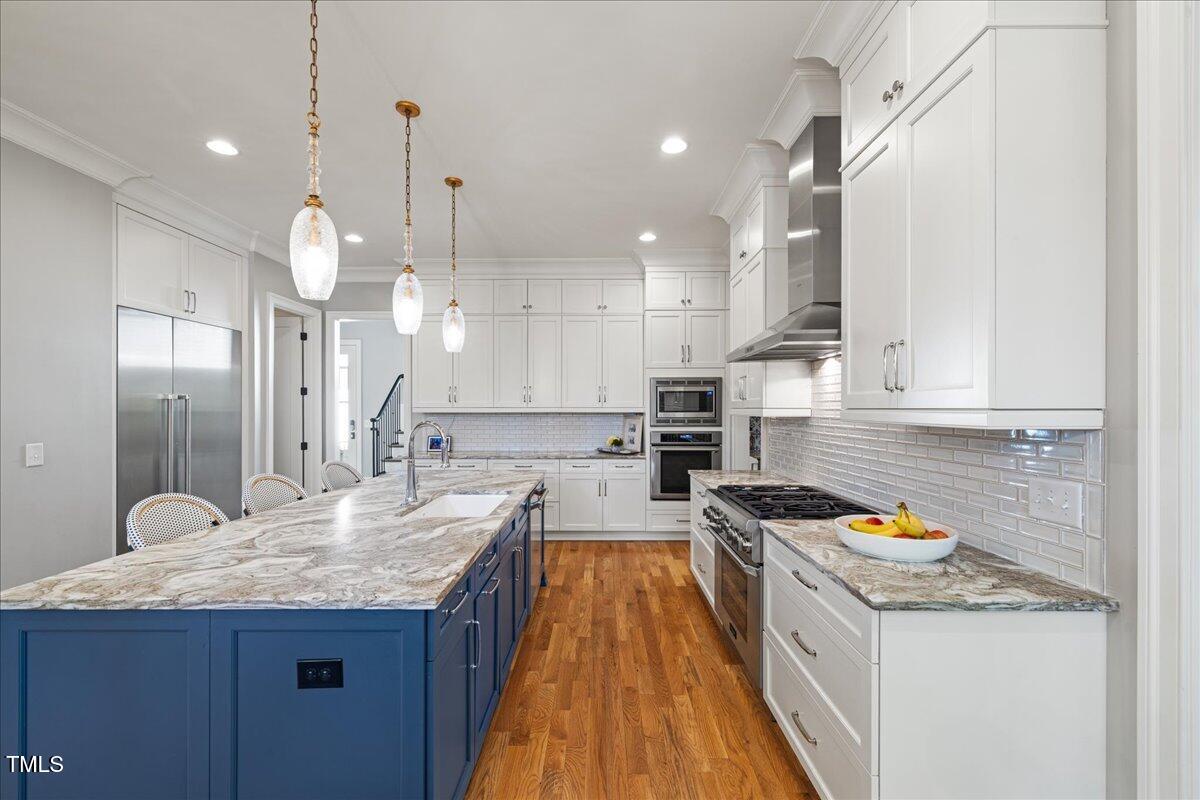 3513 Bellevue Road