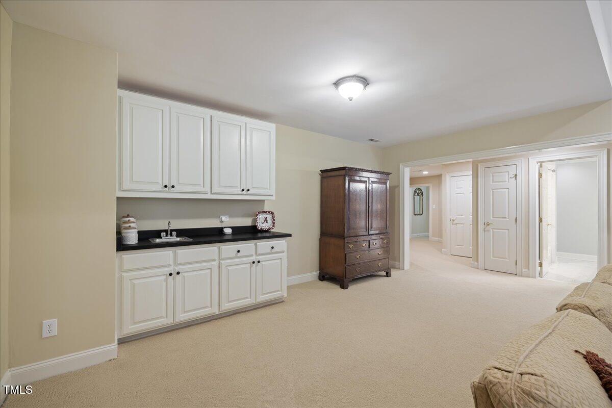 3928 White Chapel Way
