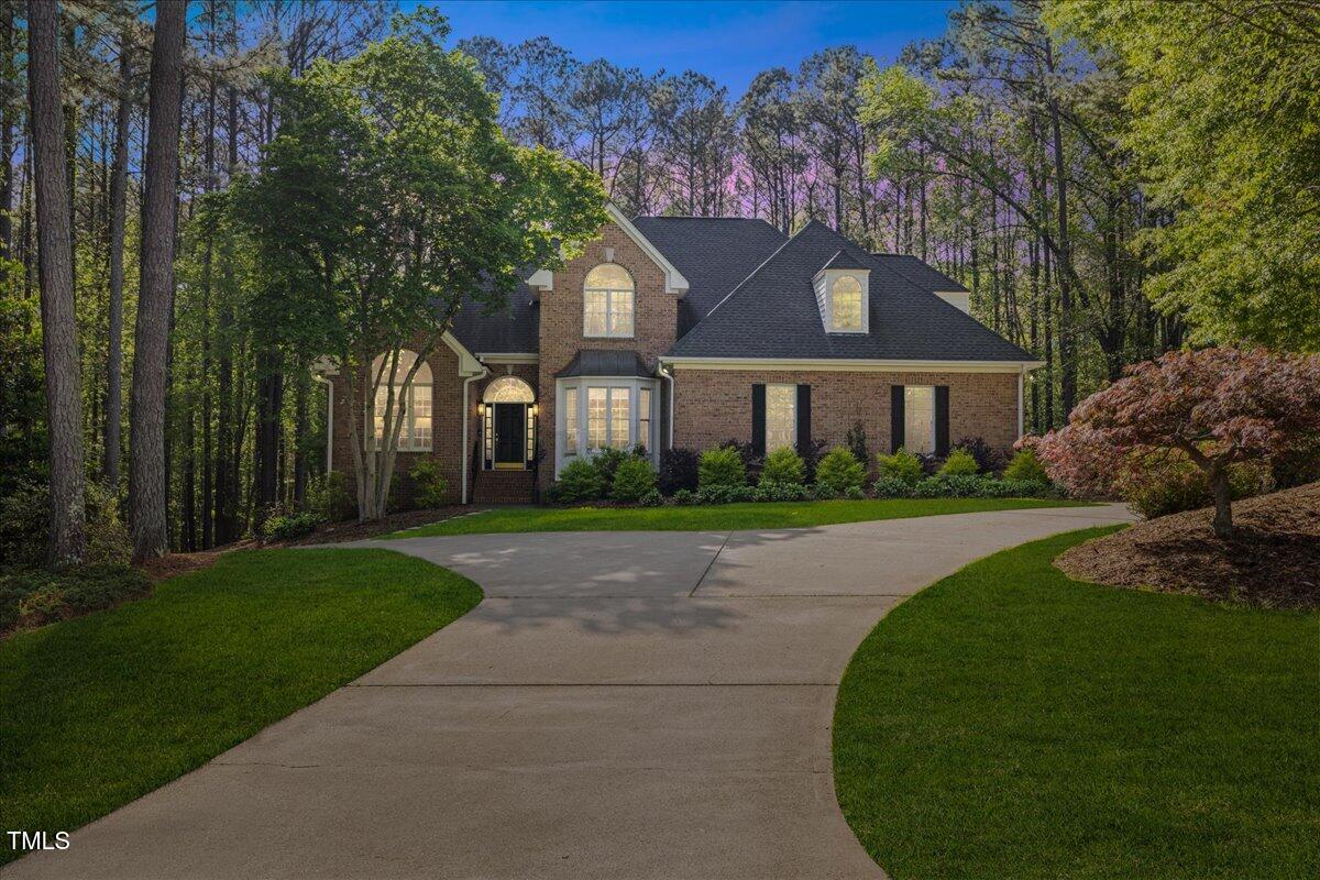 3928 White Chapel Way