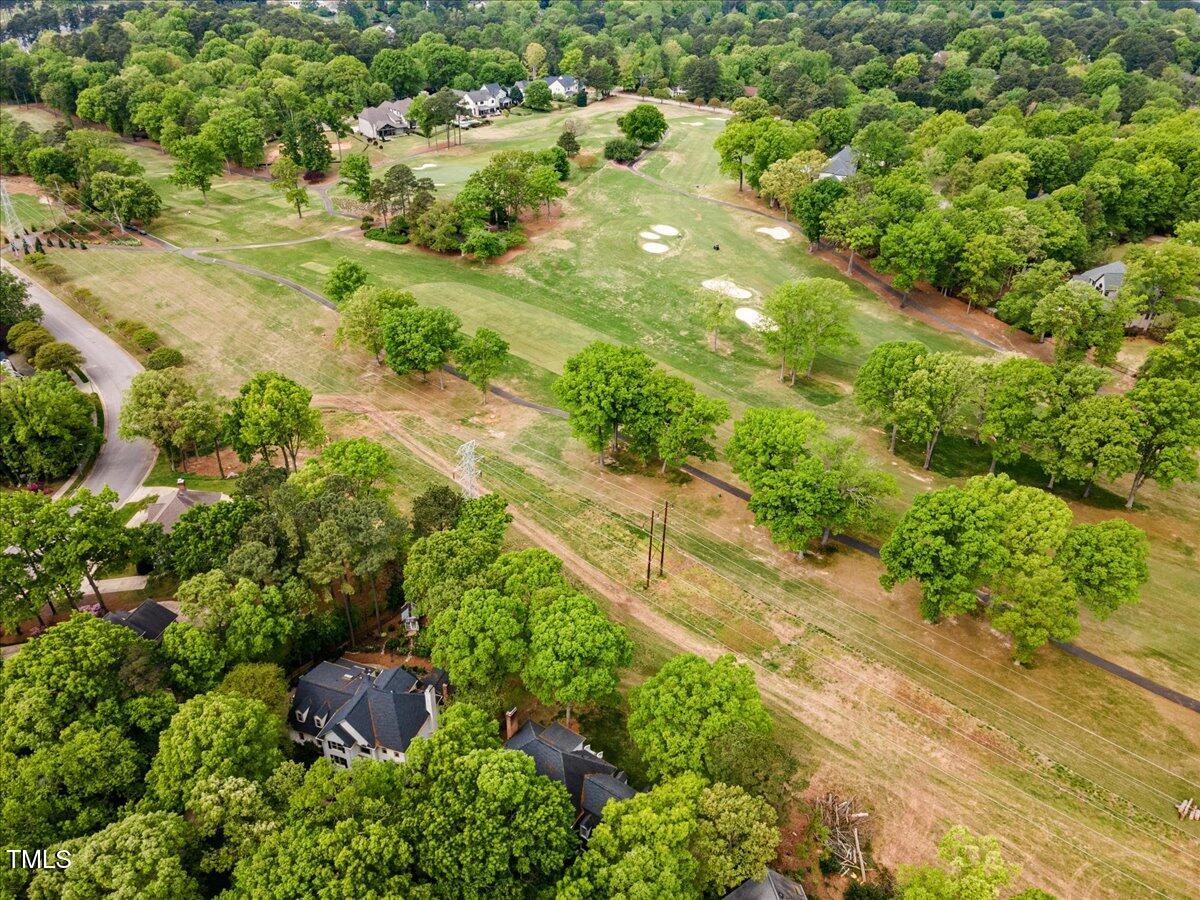 7709 Oakmont Place
