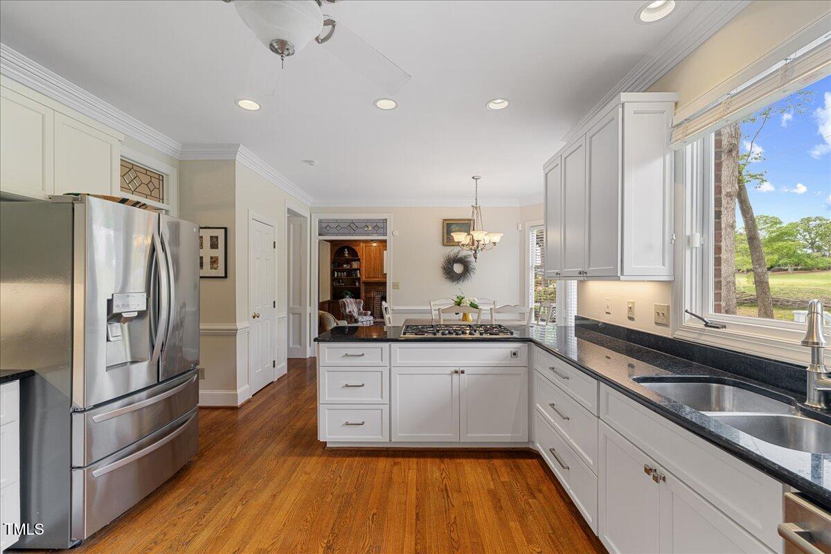 7709 Oakmont Place