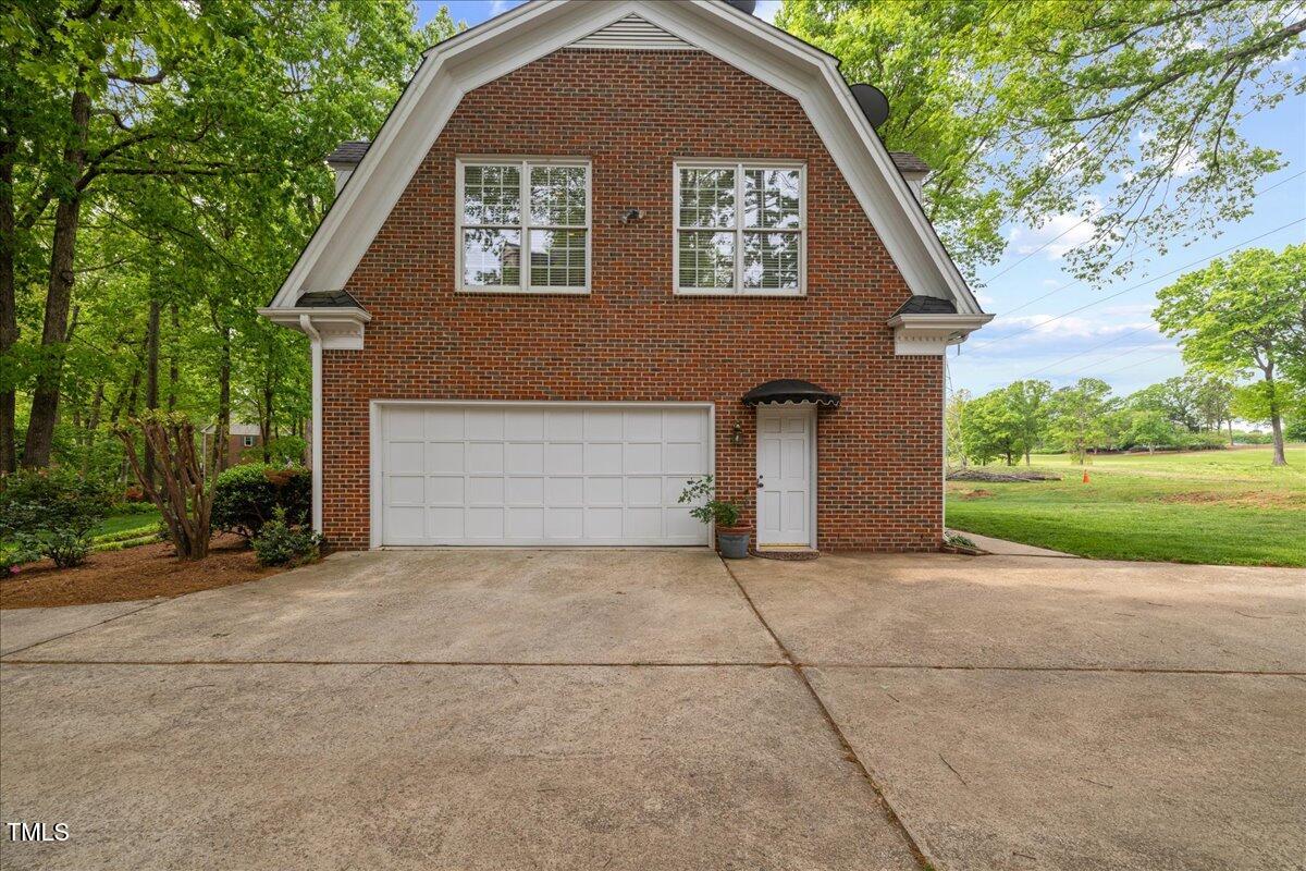 7709 Oakmont Place