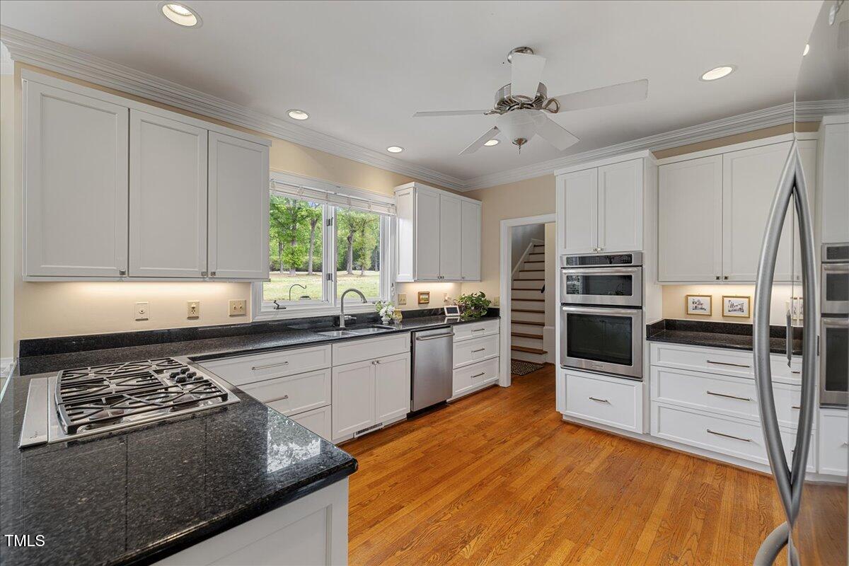 7709 Oakmont Place