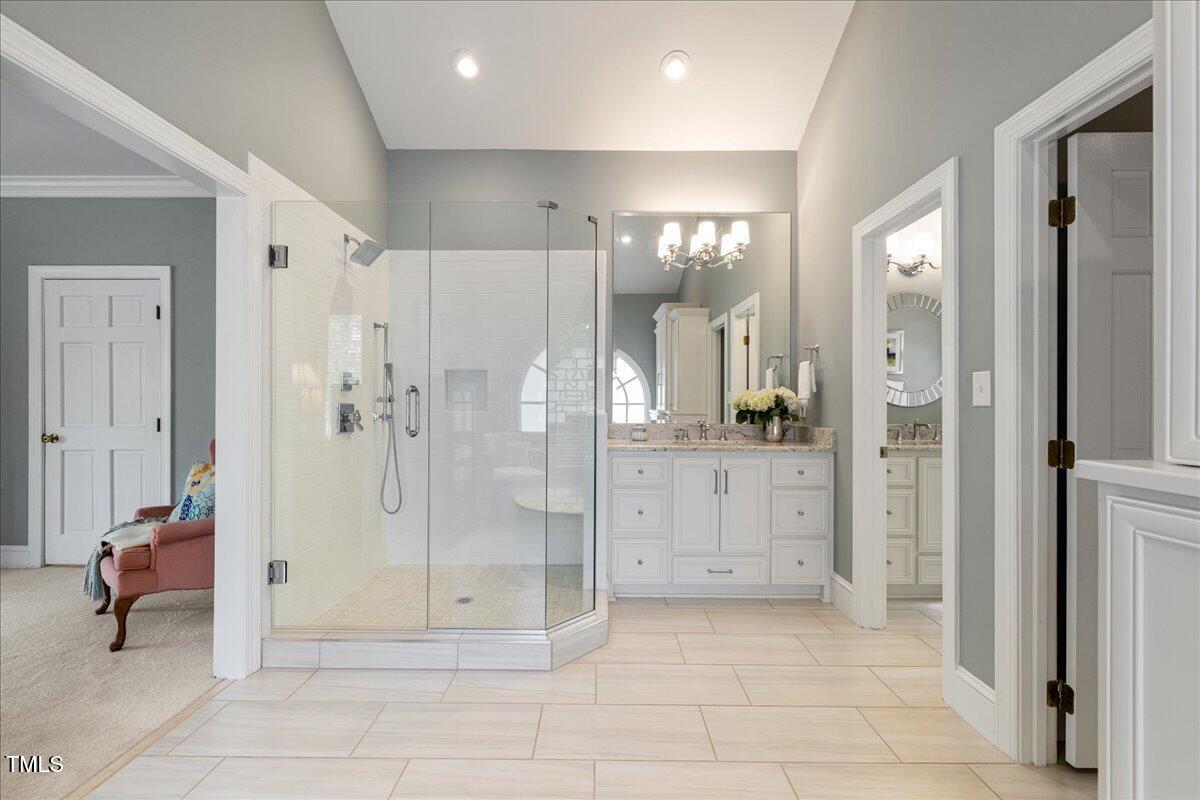 7709 Oakmont Place