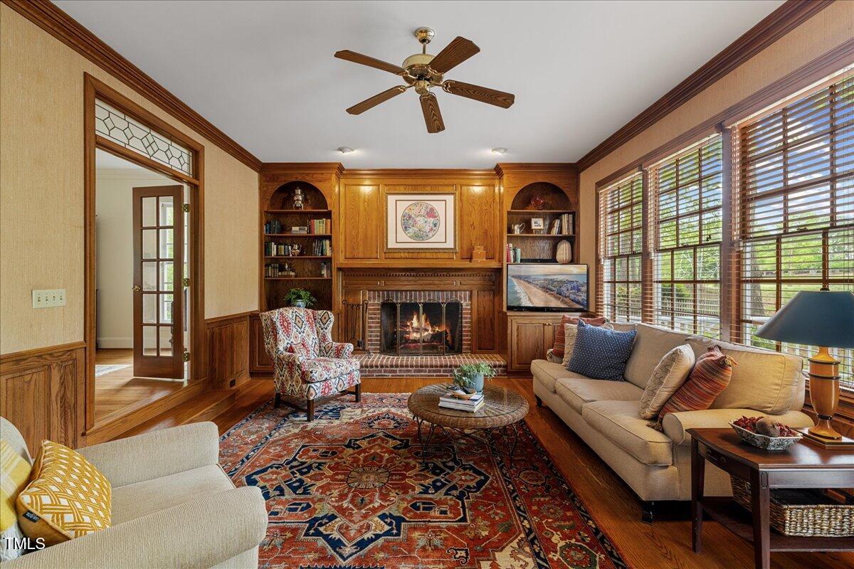 7709 Oakmont Place