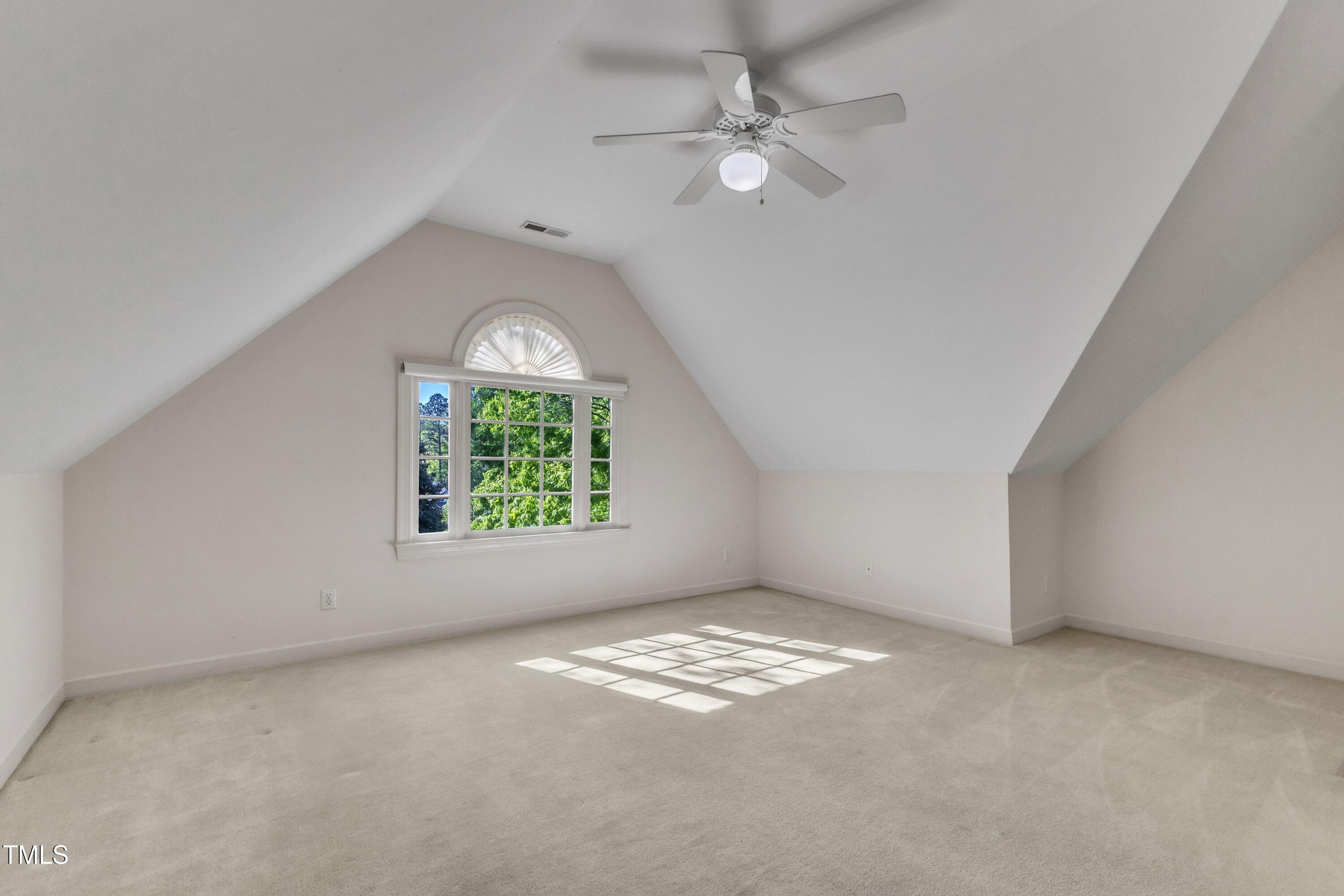 8012 Glenbrittle Way