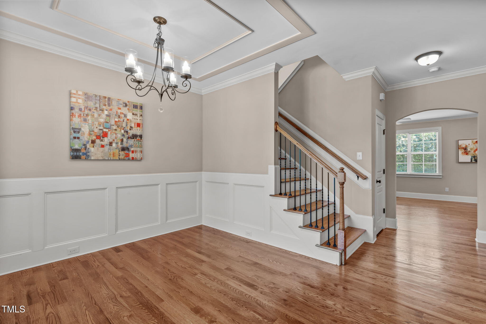 2712 Peachleaf Street