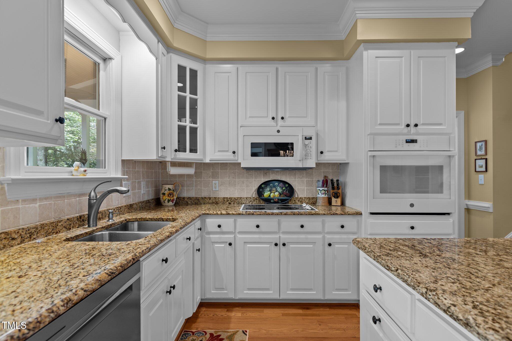 1009 Bearglades Lane