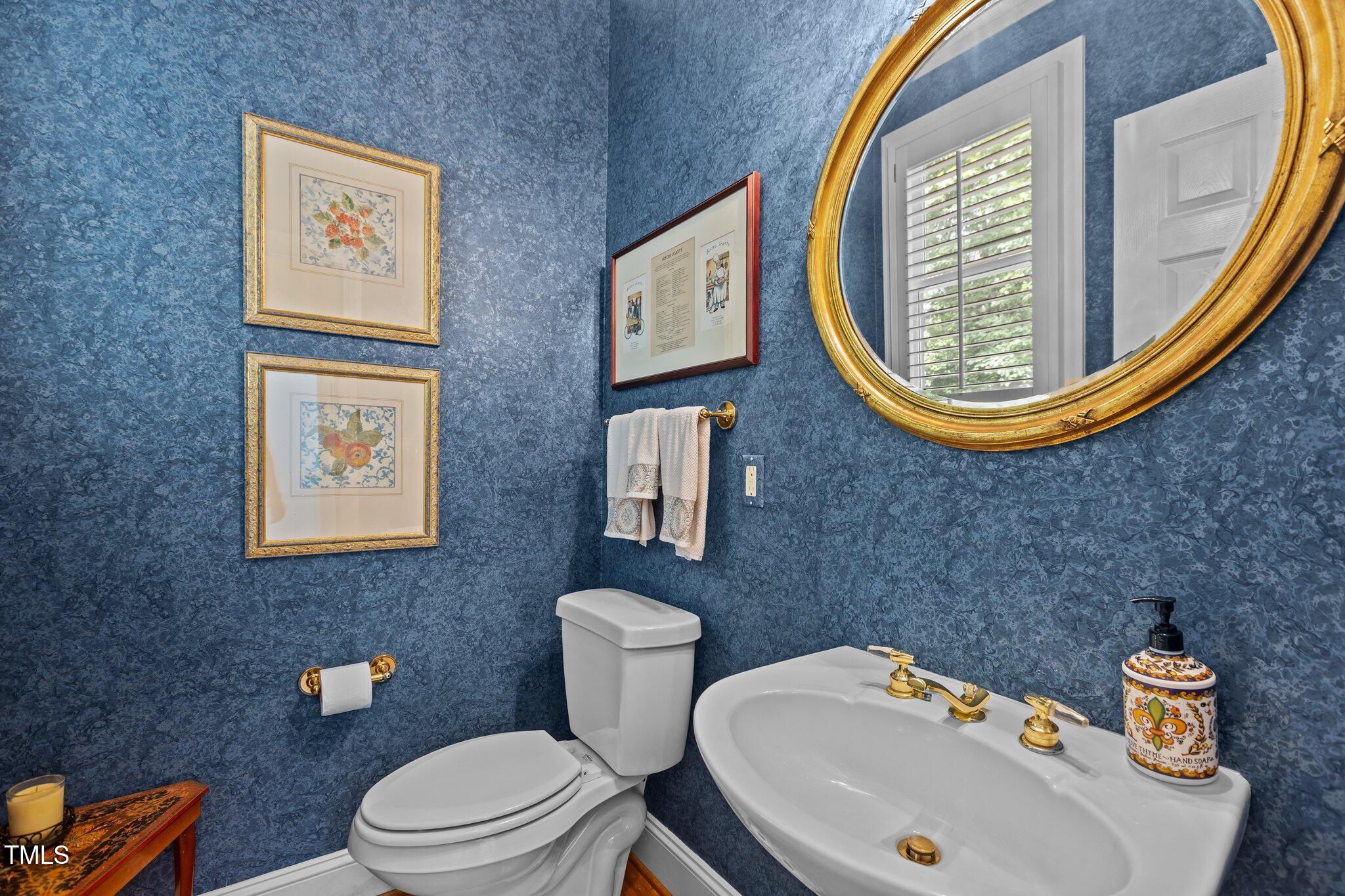 1009 Bearglades Lane